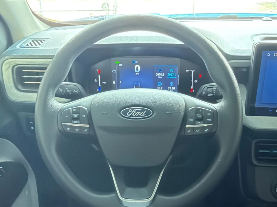 2026 Ford Maverick - Image 27 of 31