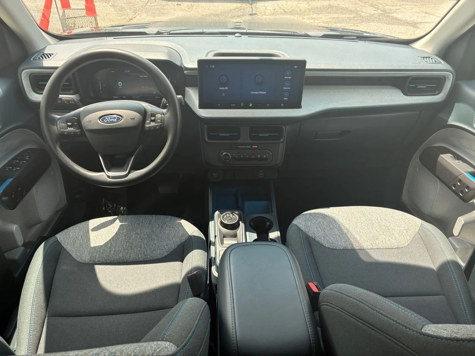 2026 Ford Maverick - Image 30 of 31