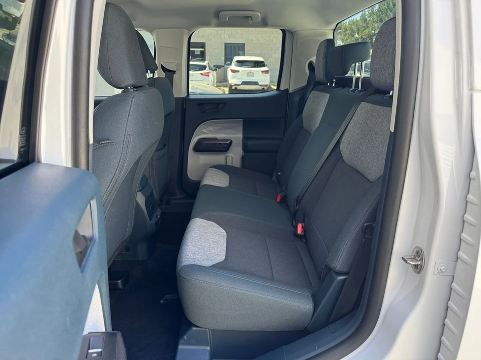 2026 Ford Maverick - Image 26 of 31
