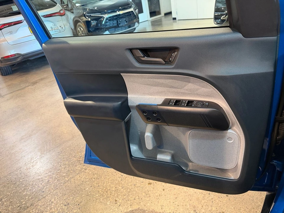 2026 Ford Maverick - Image 20 of 31