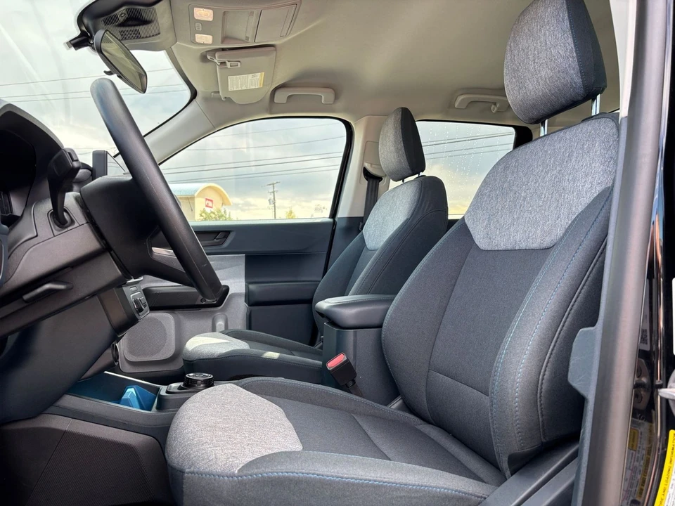 2026 Ford Maverick - Image 26 of 31