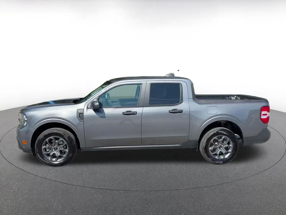 2026 Ford Maverick - Image 9 of 31