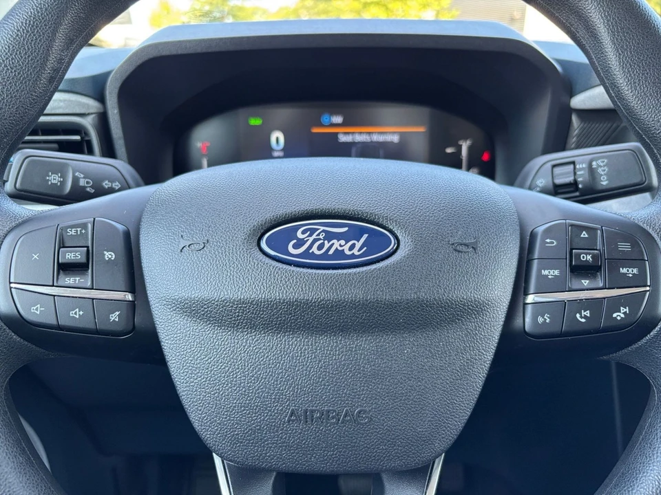 2026 Ford Maverick - Image 26 of 31
