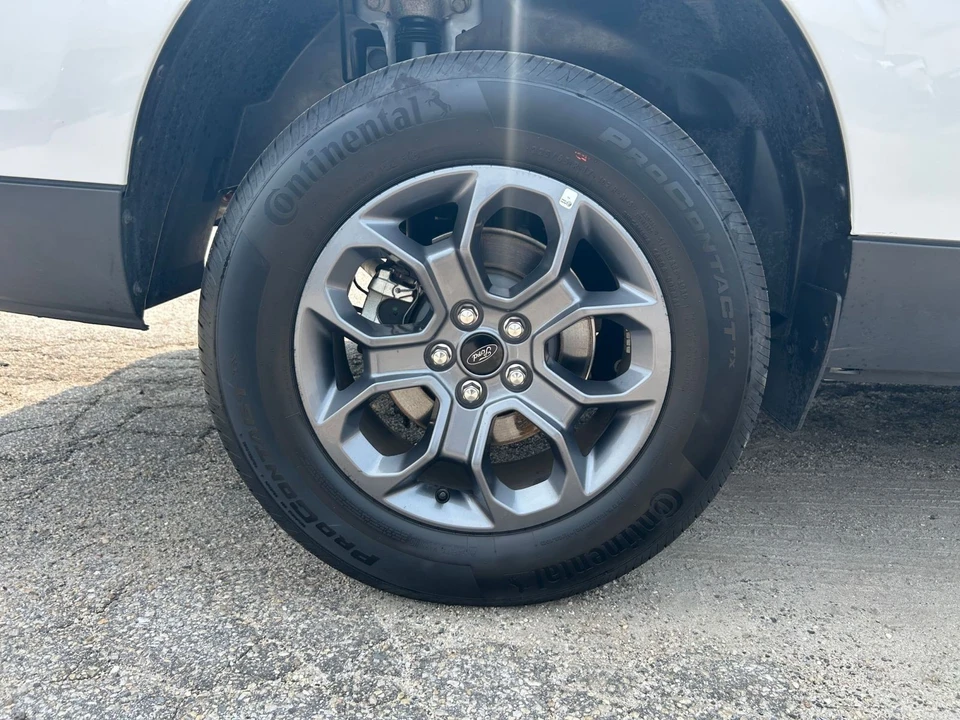 2026 Ford Maverick - Image 26 of 31
