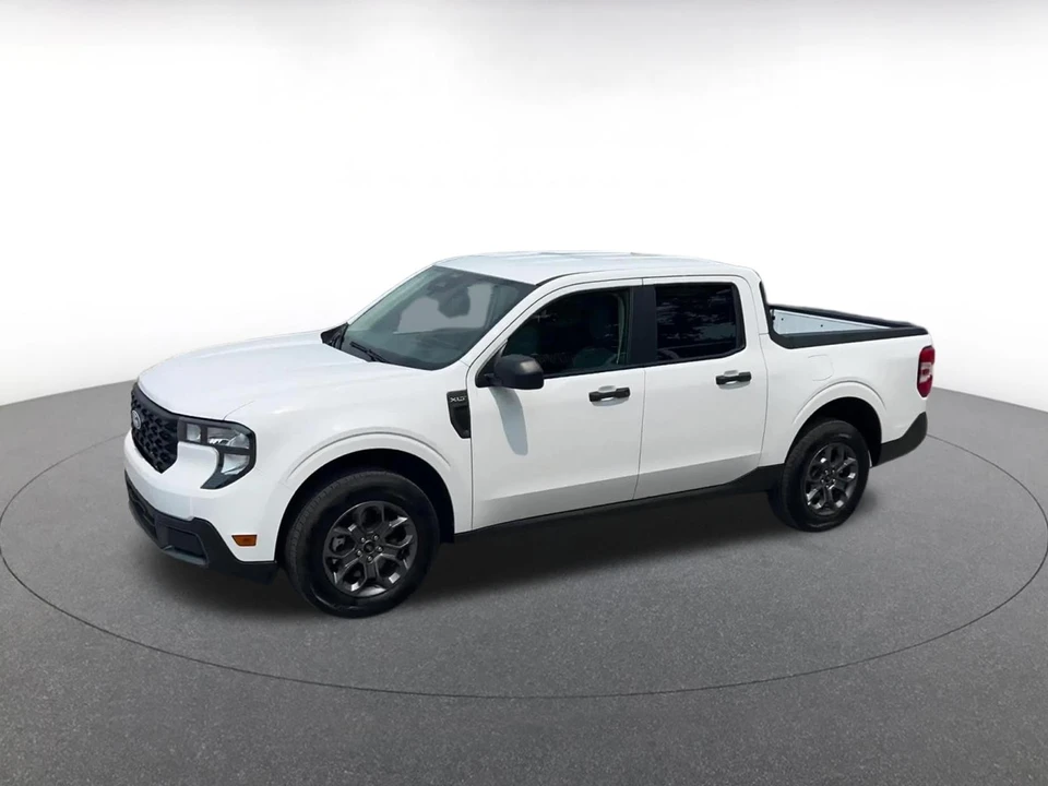 2026 Ford Maverick - Image 8 of 31