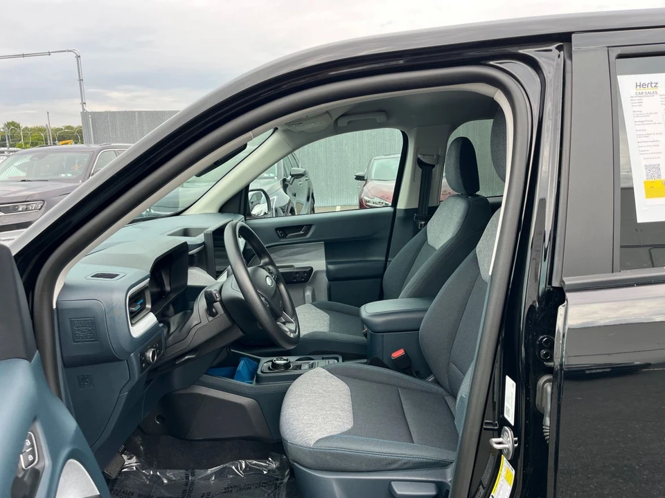 2026 Ford Maverick - Image 27 of 31