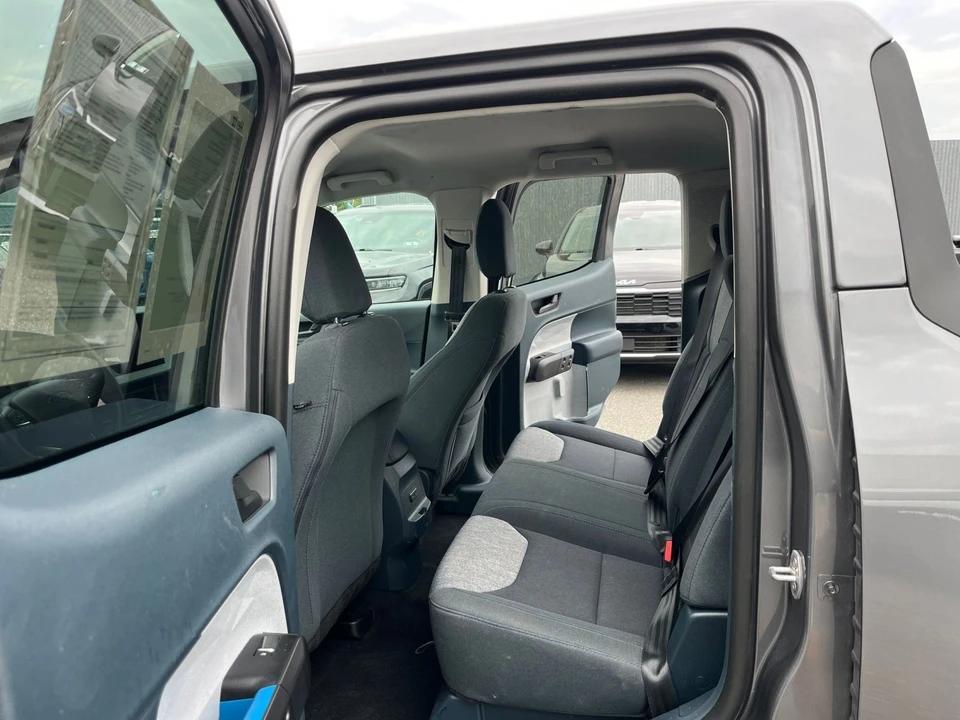 2026 Ford Maverick - Image 26 of 31