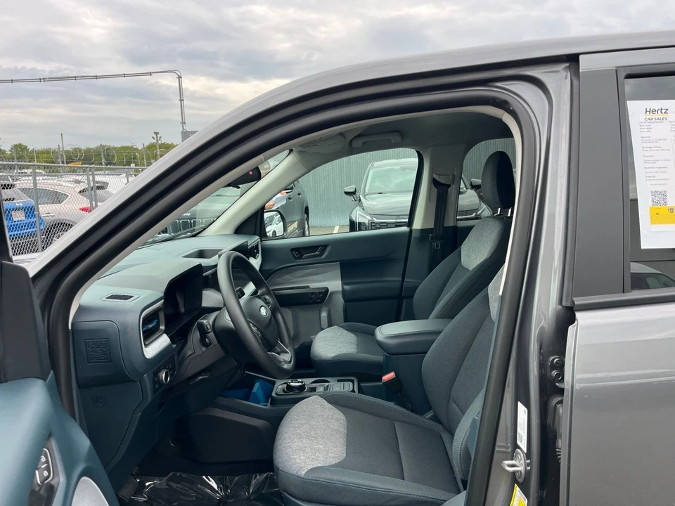 2026 Ford Maverick - Image 27 of 31