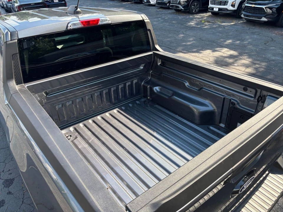 2026 Ford Maverick - Image 27 of 31