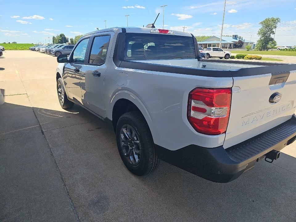 2026 Ford Maverick - Image 14 of 28