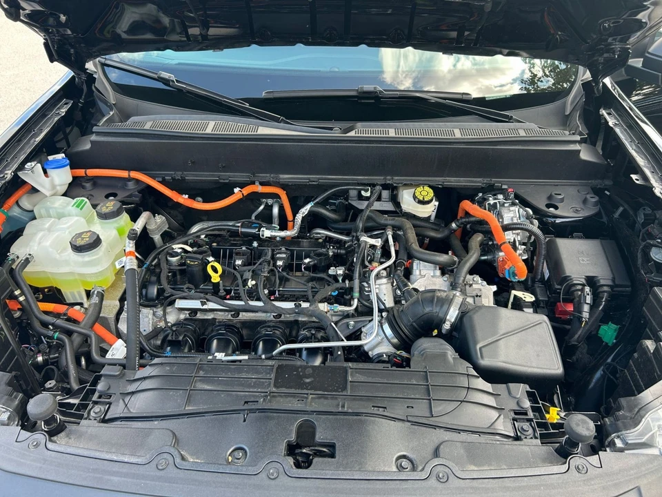 2026 Ford Maverick - Image 28 of 31