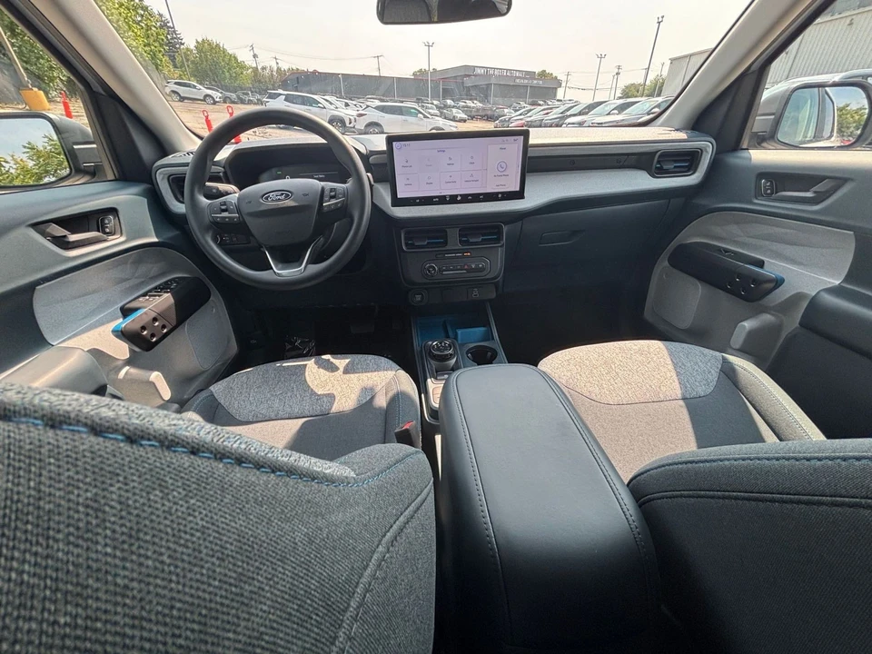 2026 Ford Maverick - Image 29 of 31