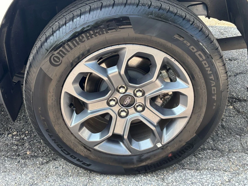 2026 Ford Maverick - Image 26 of 31