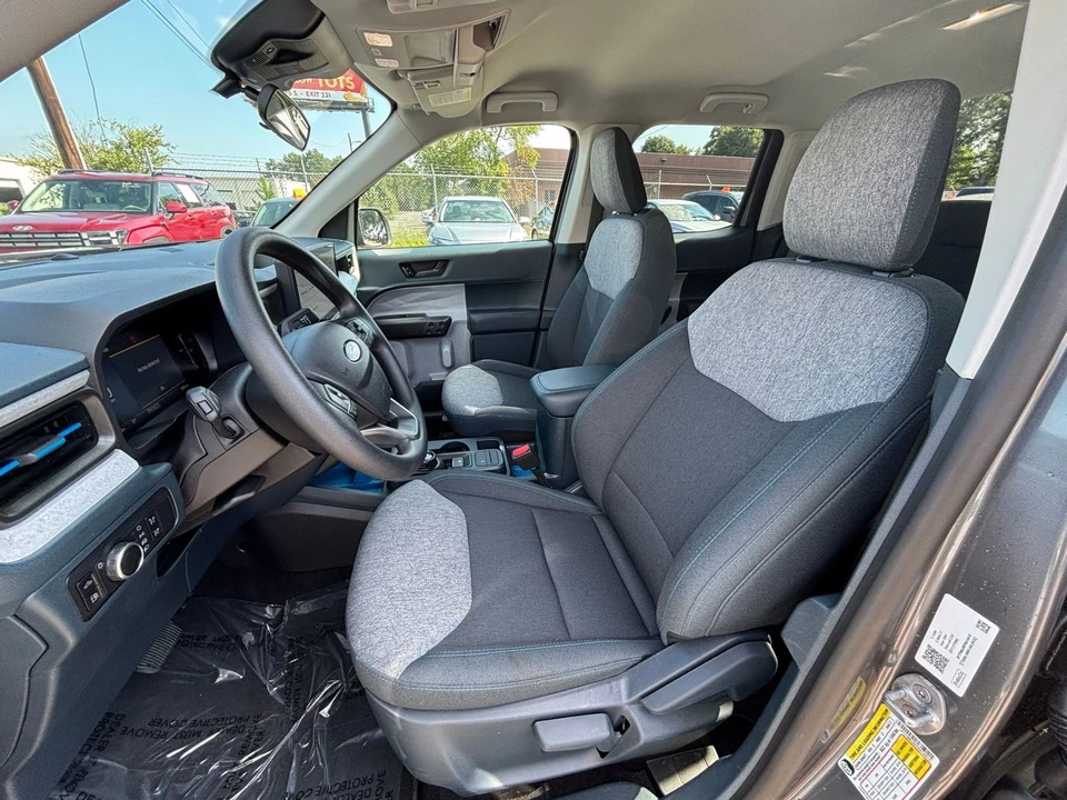 2026 Ford Maverick - Image 27 of 31