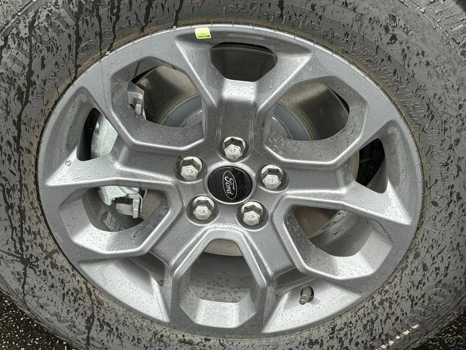 2026 Ford Maverick - Image 13 of 21