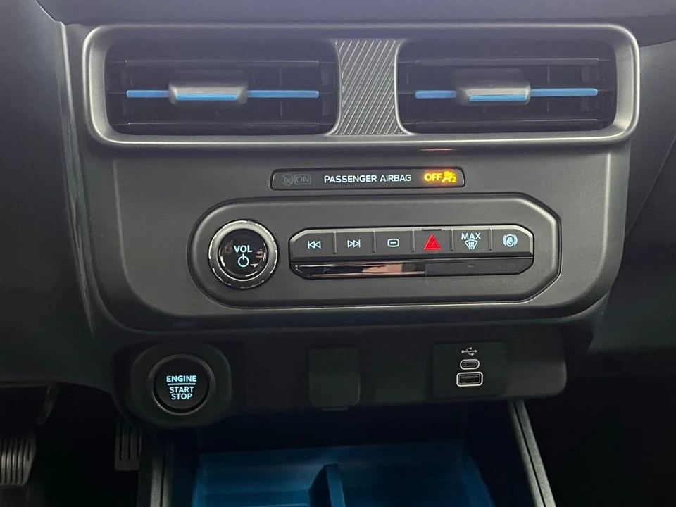 2026 Ford Maverick - Image 5 of 12