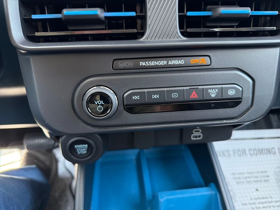 2026 Ford Maverick - Image 21 of 24