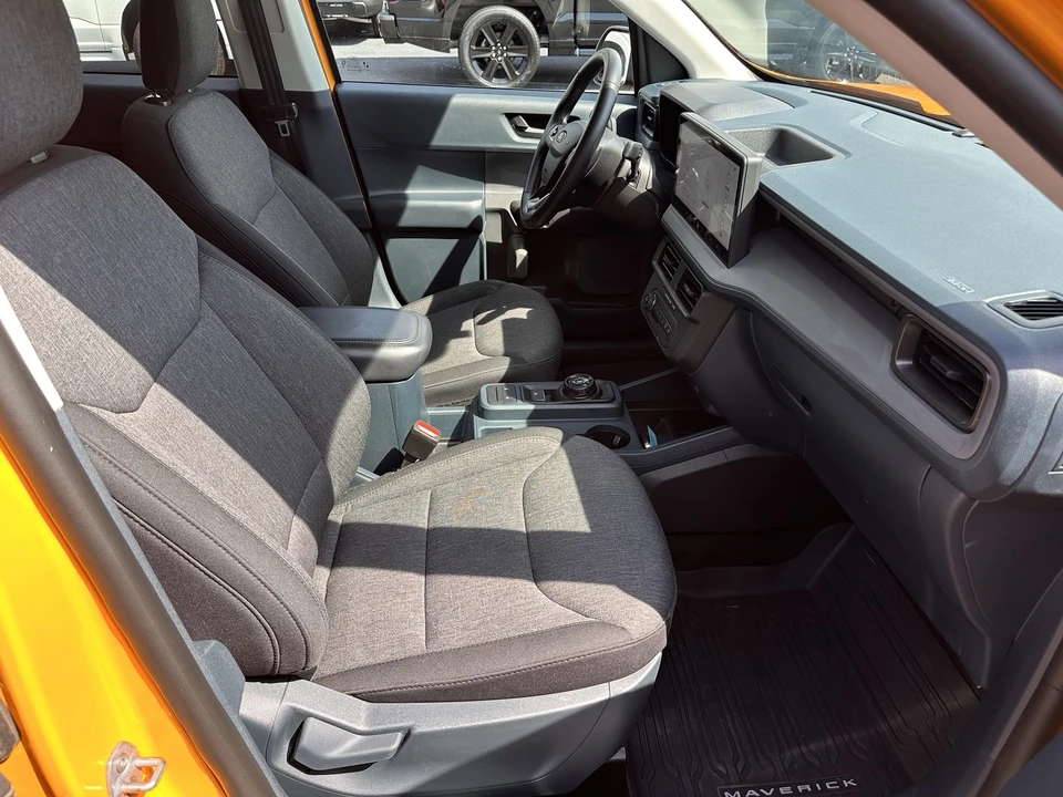 2026 Ford Maverick - Image 18 of 31