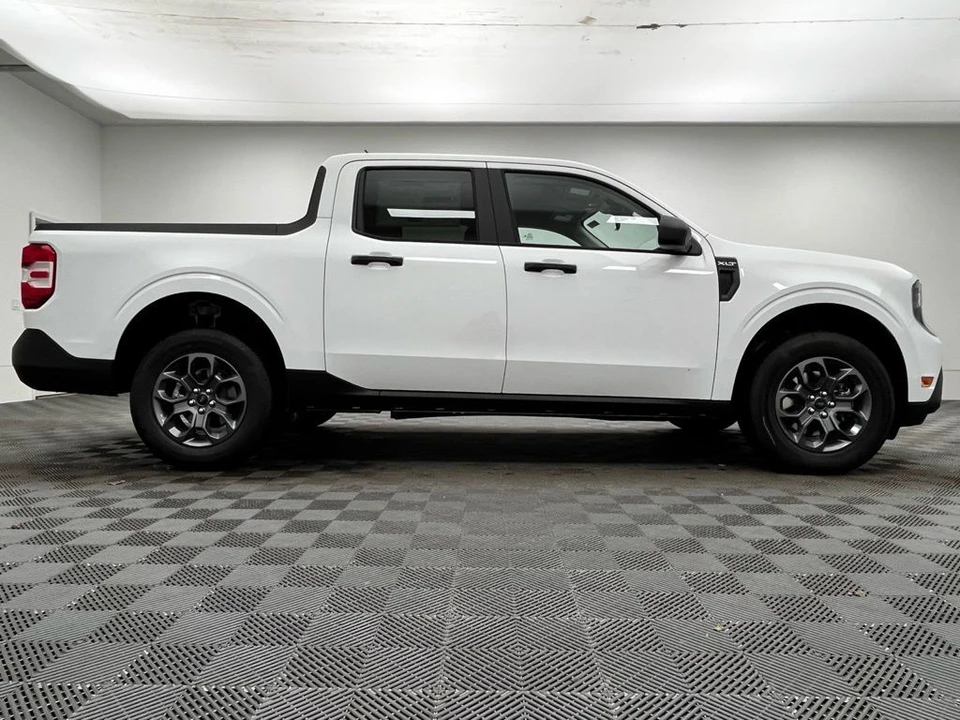 2026 Ford Maverick - Image 4 of 12