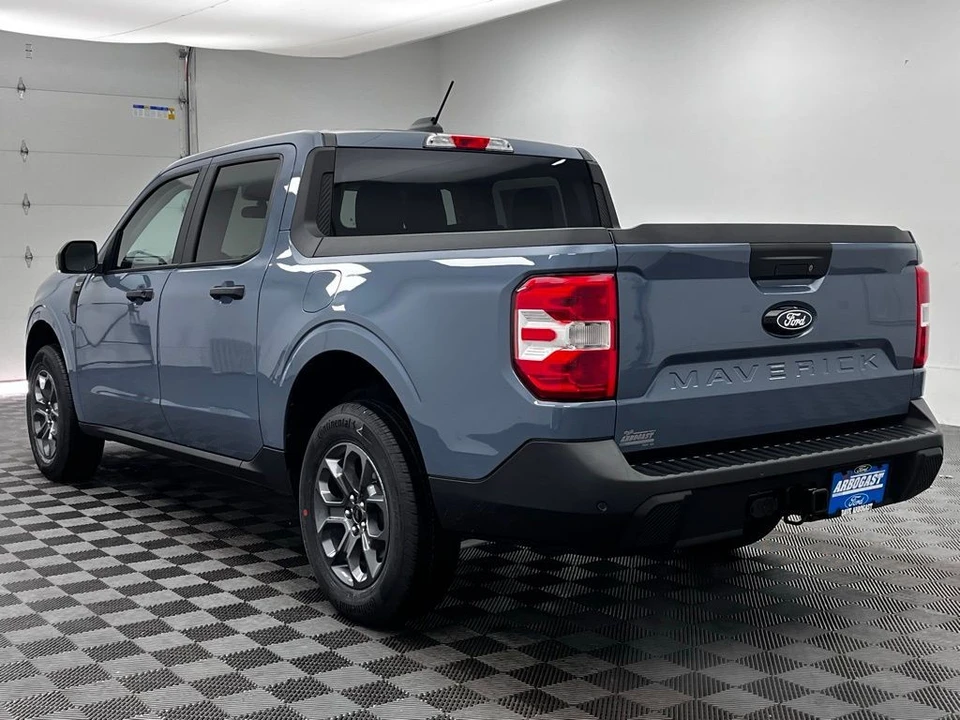 2026 Ford Maverick - Image 10 of 12