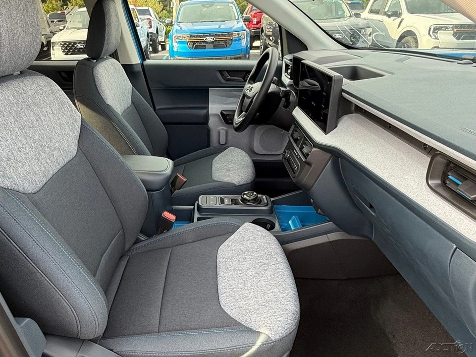 2026 Ford Maverick - Image 21 of 24
