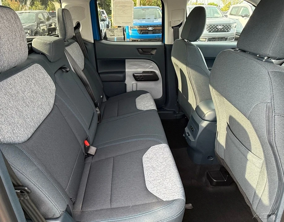 2026 Ford Maverick - Image 18 of 21