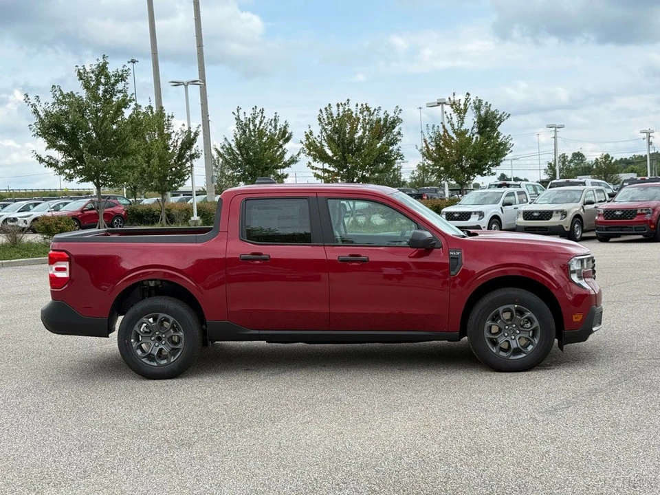 2026 Ford Maverick - Image 7 of 12