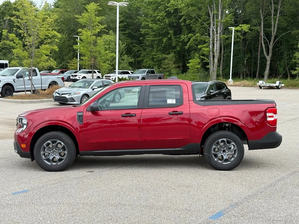 2026 Ford Maverick - Image 2 of 12