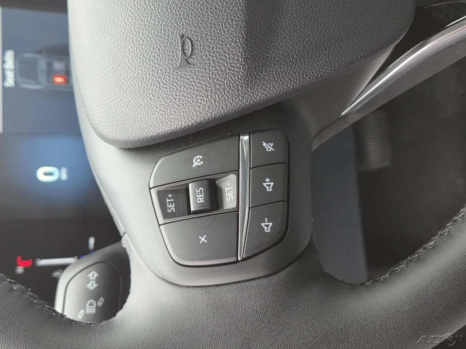 2026 Ford Maverick - Image 17 of 21