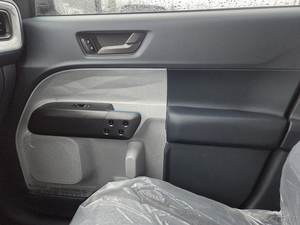 2026 Ford Maverick - Image 5 of 21