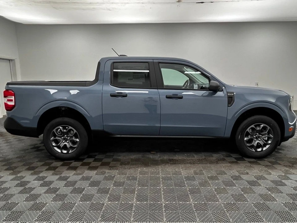 2026 Ford Maverick - Image 6 of 12
