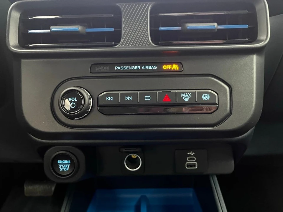 2026 Ford Maverick - Image 4 of 12