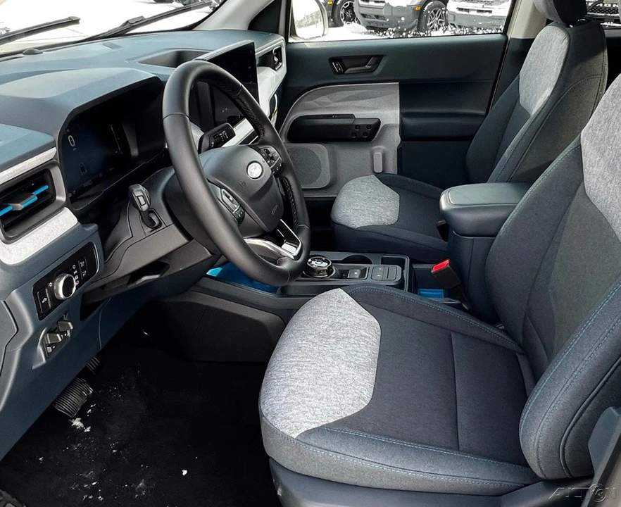2026 Ford Maverick - Image 15 of 21