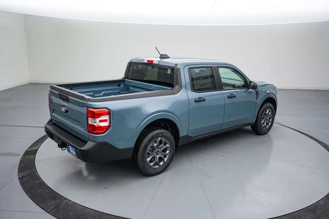 2026 Ford Maverick - Image 5 of 24