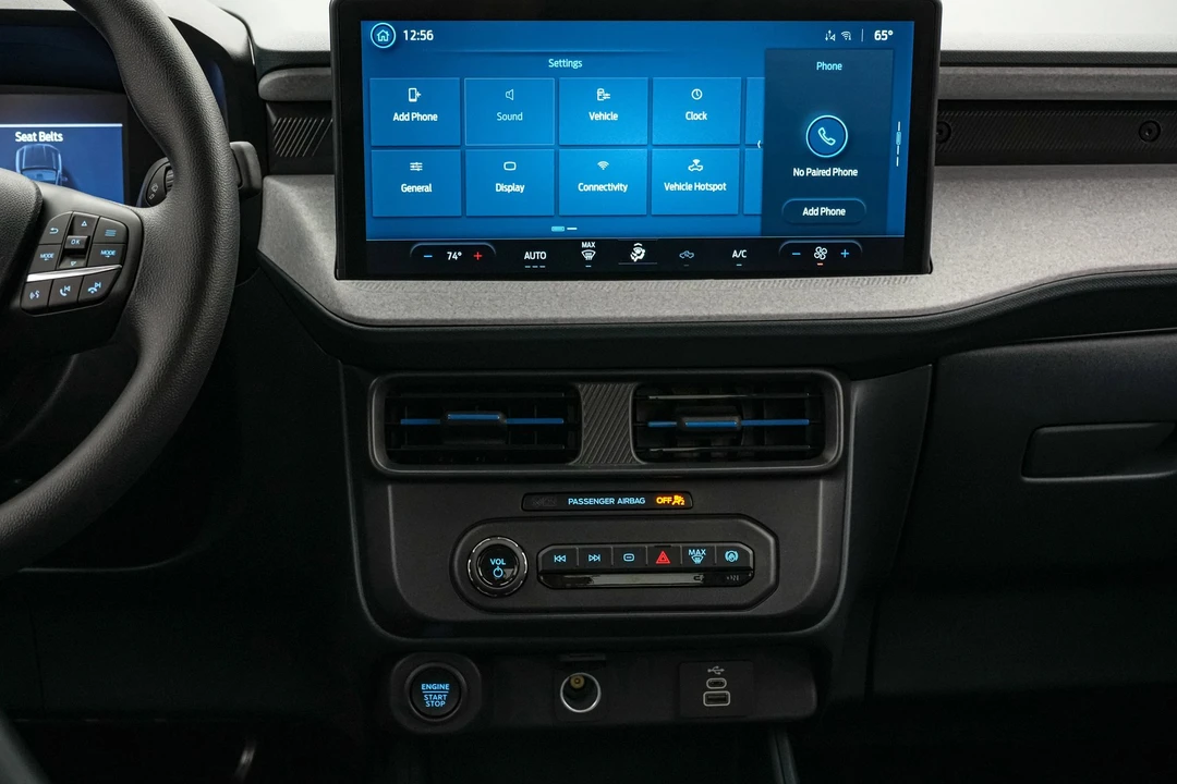 2026 Ford Maverick - Image 17 of 21