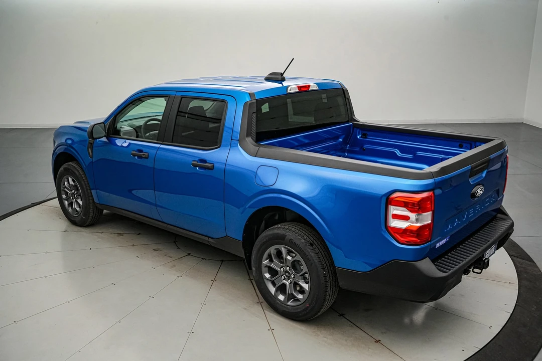 2026 Ford Maverick - Image 8 of 21