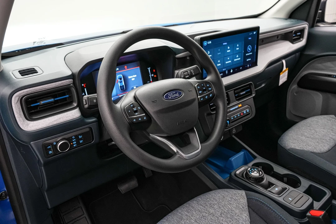 2026 Ford Maverick - Image 14 of 21