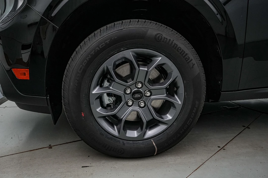 2026 Ford Maverick - Image 12 of 21