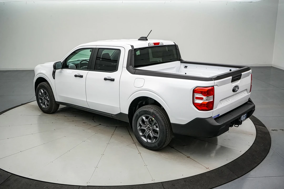 2026 Ford Maverick - Image 8 of 21