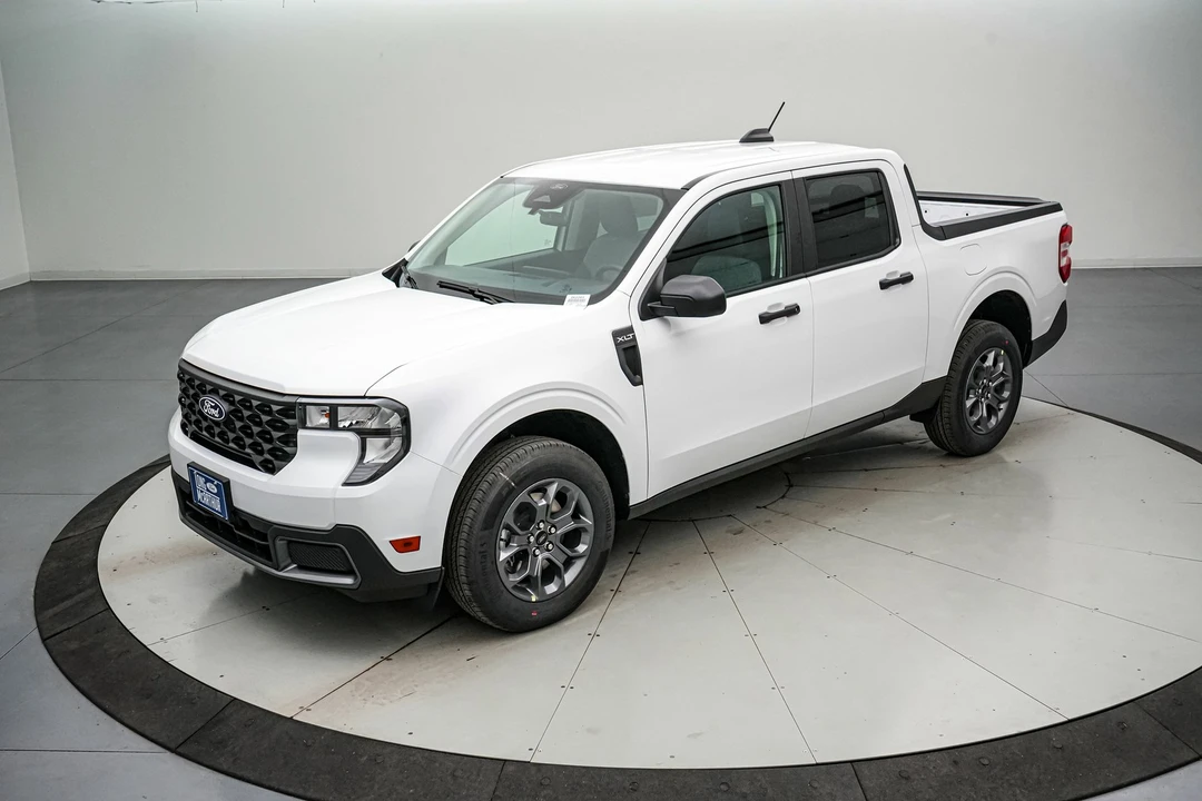 2026 Ford Maverick - Image 10 of 21