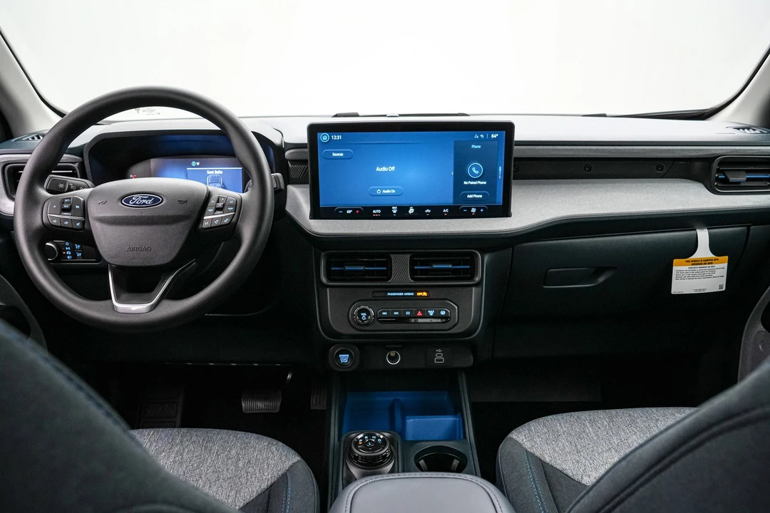 2026 Ford Maverick - Image 16 of 21