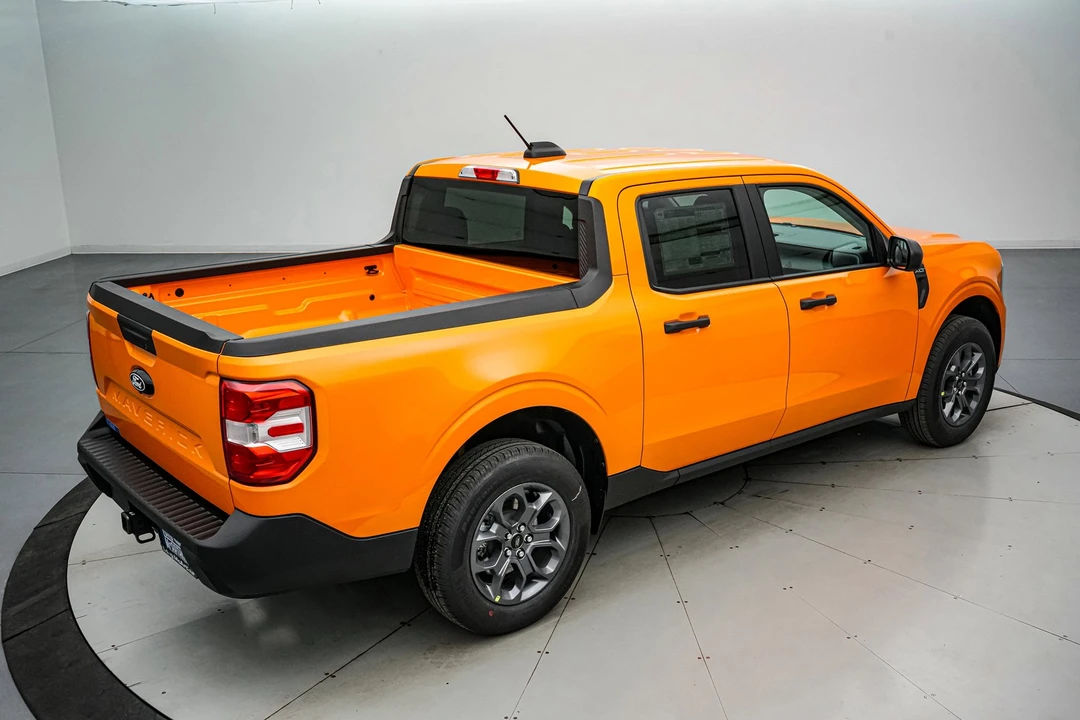 2026 Ford Maverick - Image 5 of 21