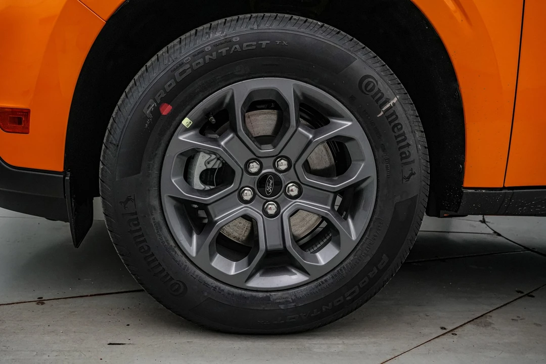 2026 Ford Maverick - Image 12 of 21