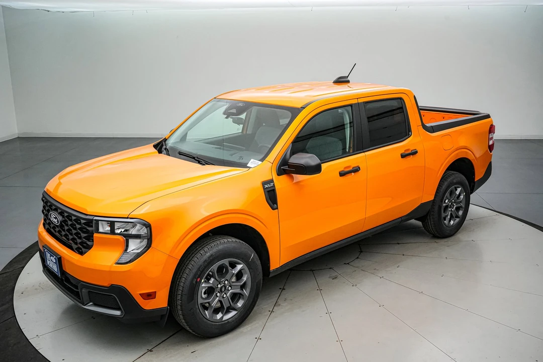 2026 Ford Maverick - Image 10 of 21