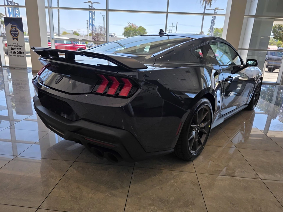 2026 Ford Mustang - Image 4 of 28