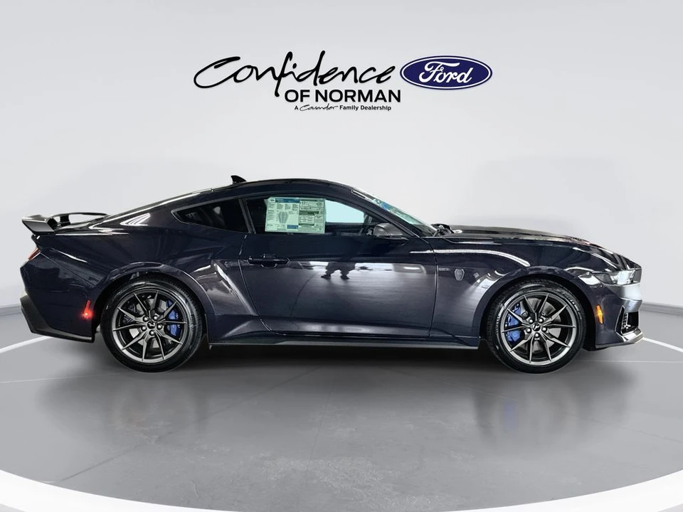 2026 Ford Mustang - Image 10 of 31