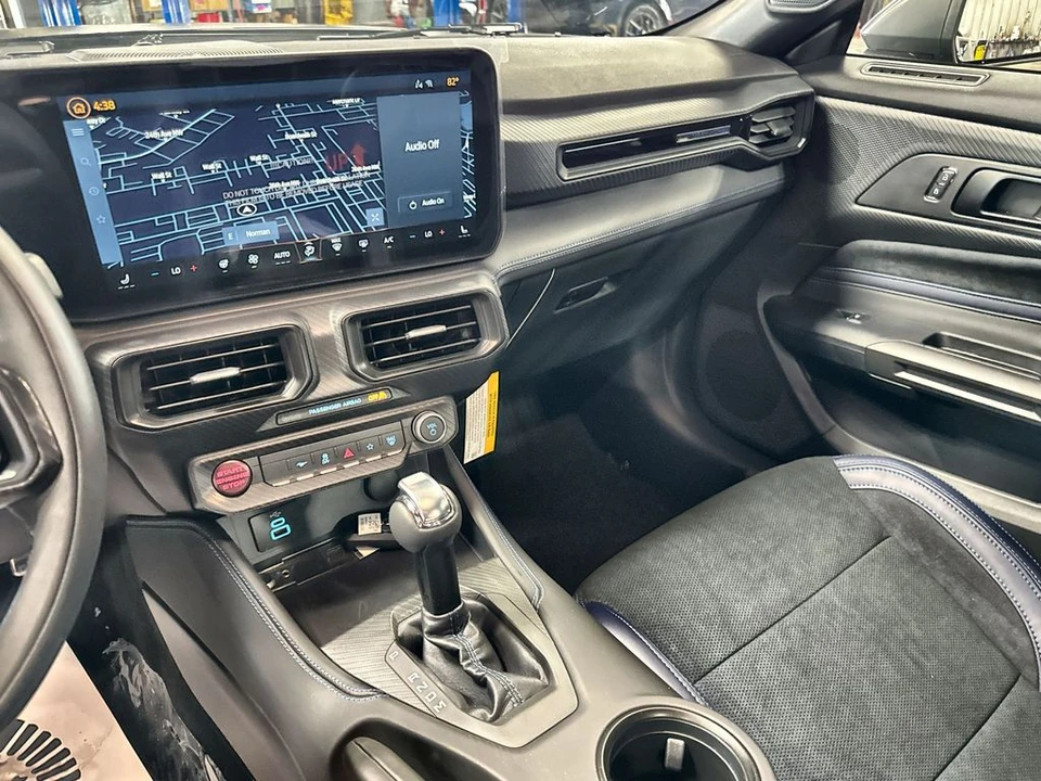 2026 Ford Mustang - Image 26 of 31