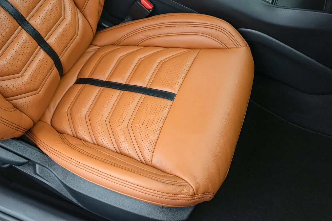 2026 Ford S650 Mustang - Image 25 of 30