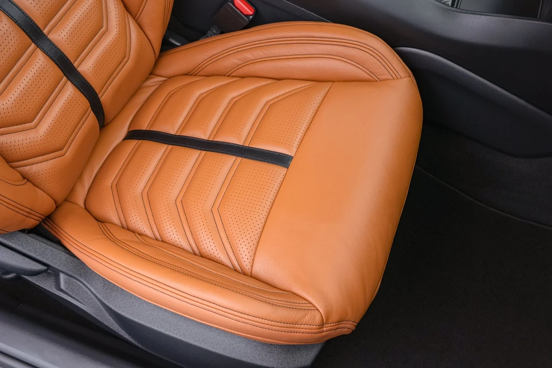 2026 Ford S650 Mustang - Image 25 of 30