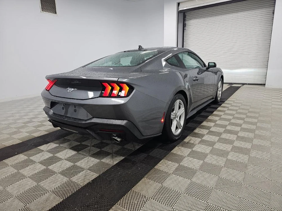 2026 Ford S650 Mustang - Image 2 of 10